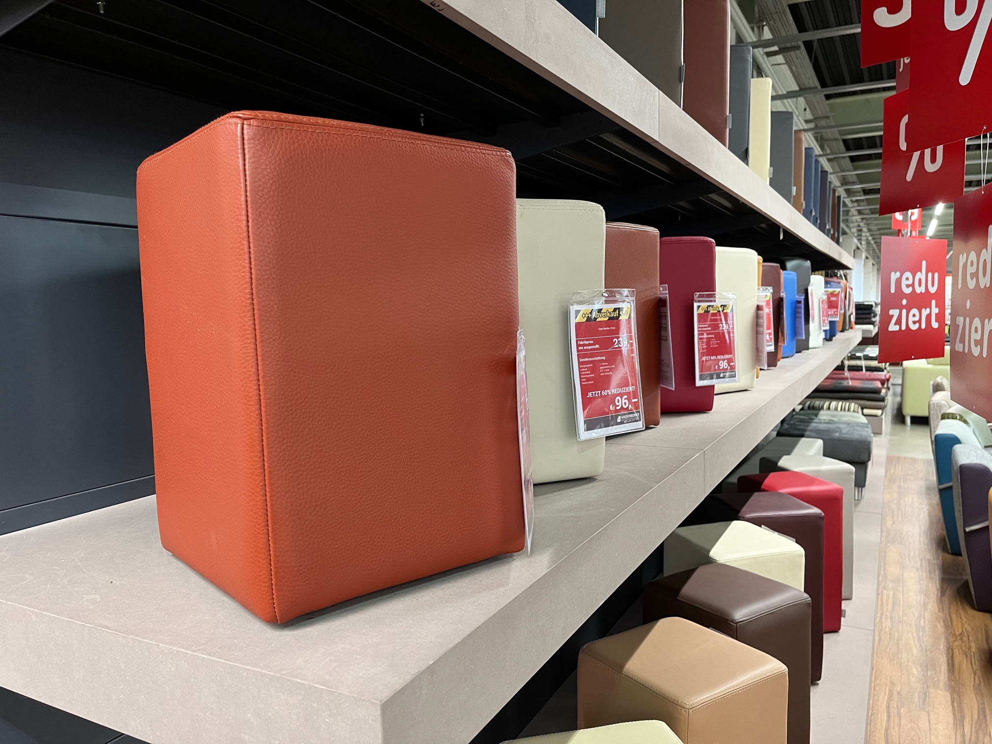 Abverkauf Cube Hocker